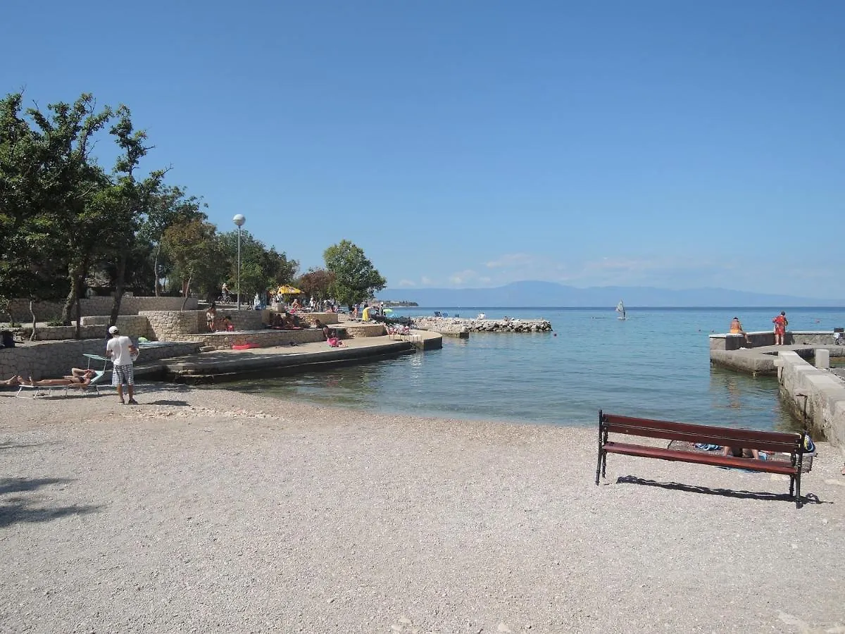 Apartment Miranda Malinska 0*,  Croatia