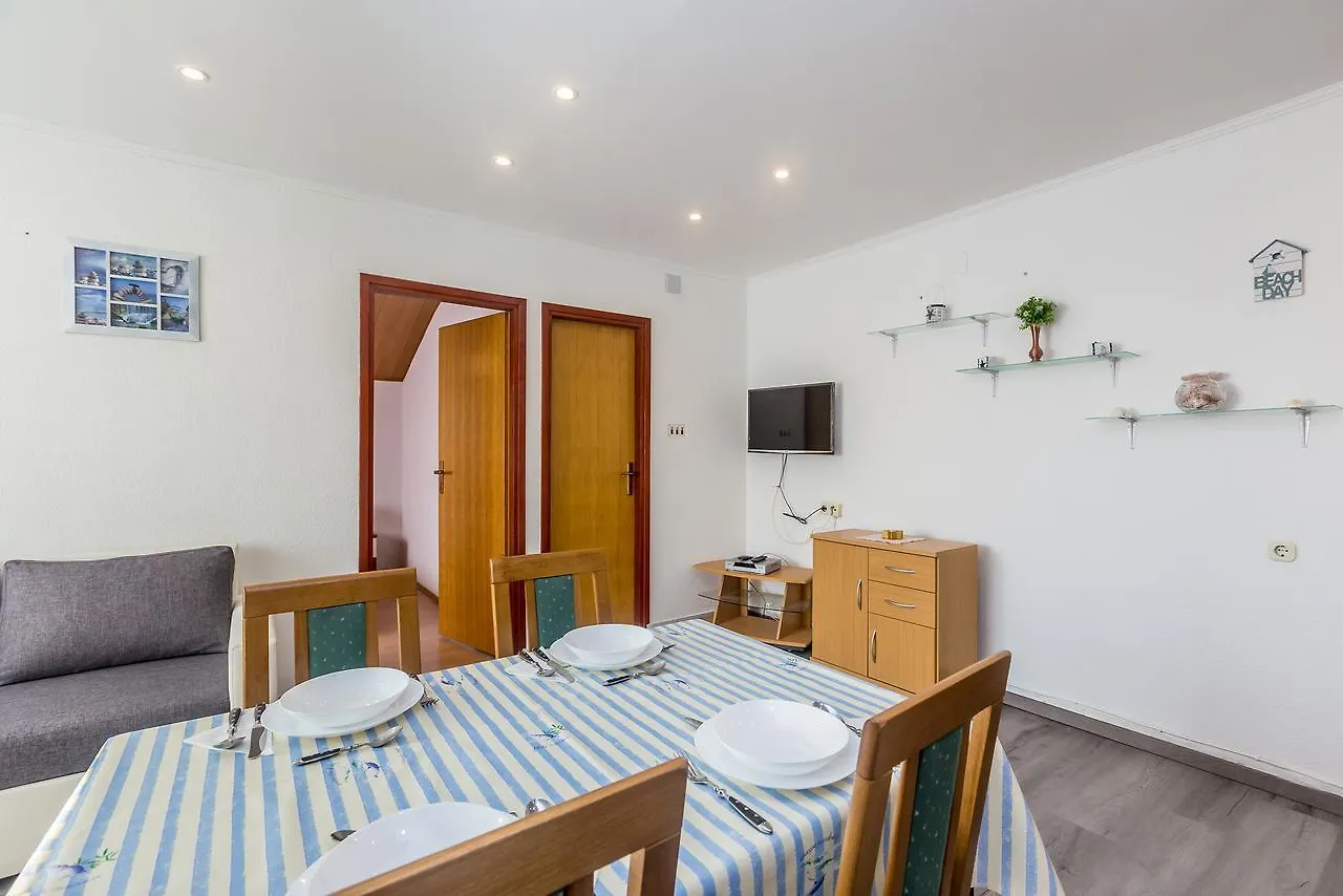 Apartment Miranda Malinska
