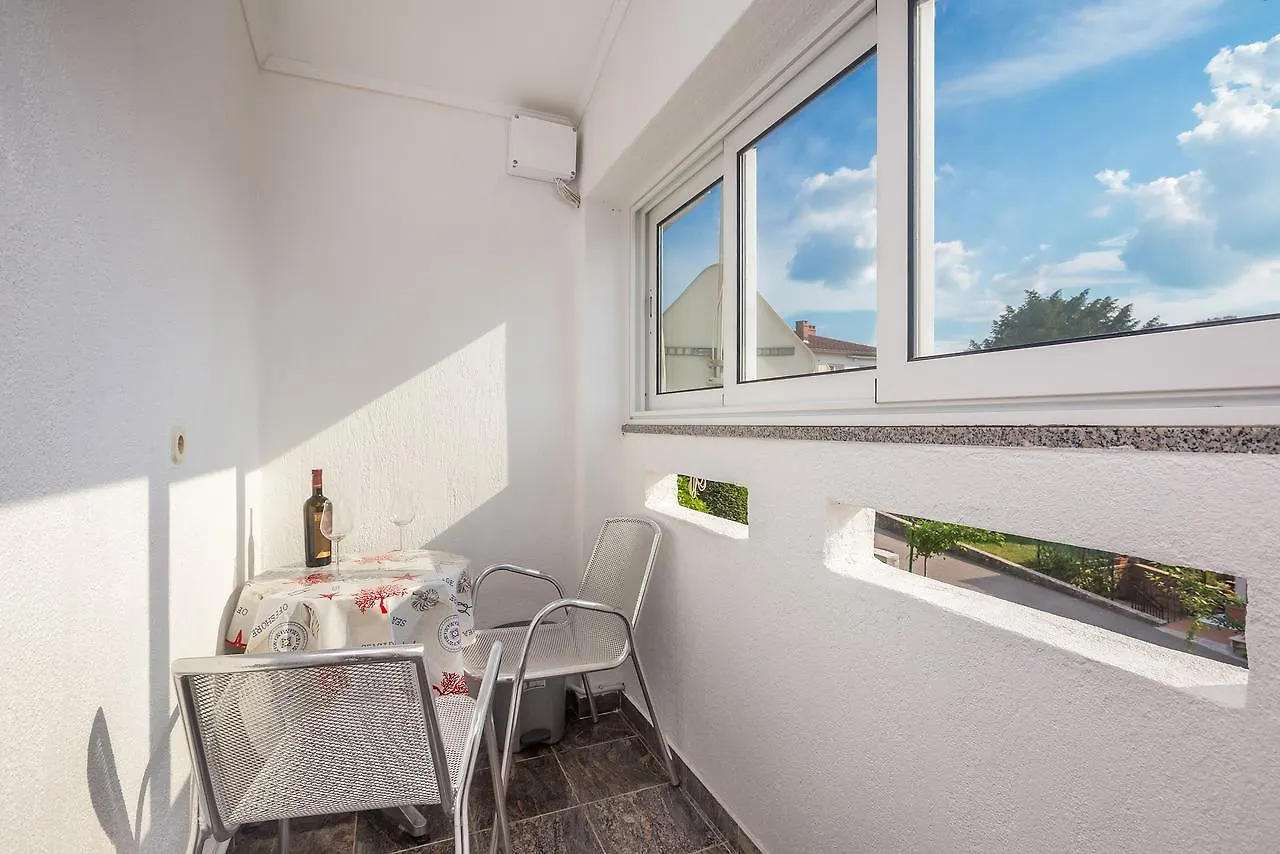 Apartment Miranda Malinska Croatia